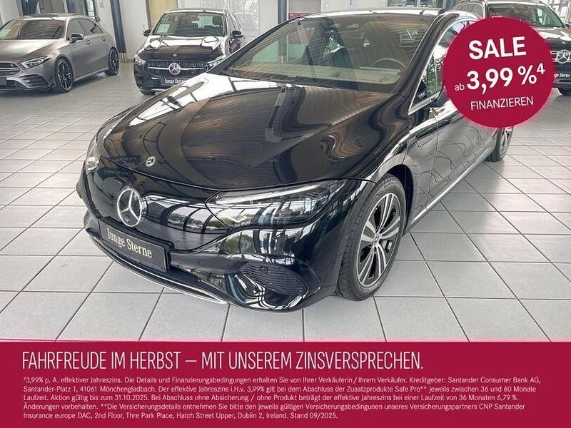 Schwarz Gebraucht 2024 Mercedes 300 Limousine | 45.950 € - Bild 1/4