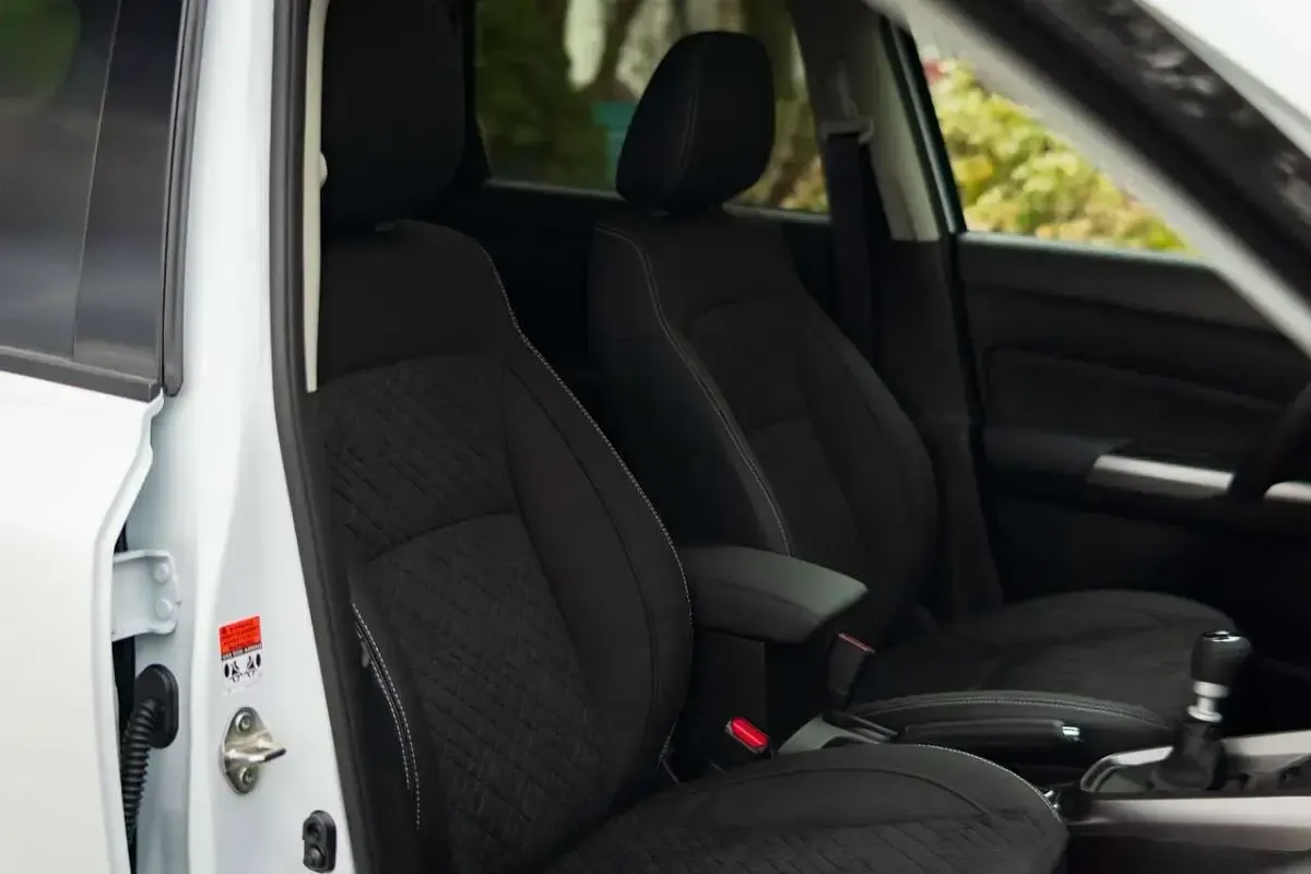 Neu Suzuki Vitara Comfort+ 110 PS (80 kW) 2026 Weiß SUV