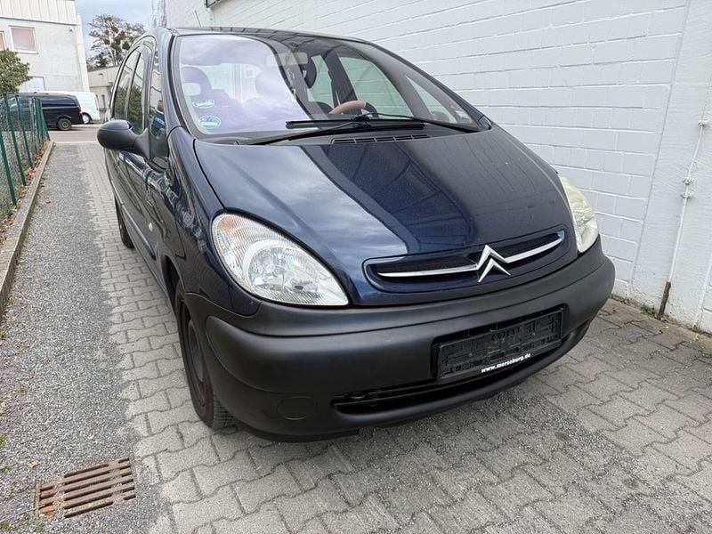 Gebraucht Citroën Xsara Picasso 95 PS (69 kW) 2003 Blau Van / Kleinbus