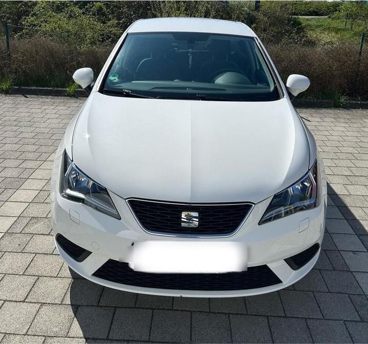 Weiß Gebraucht 2015 Seat Ibiza Style Kleinwagen | 9.400 € (Fairer Preis) - Bild 1/4