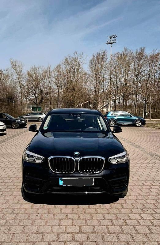 Second-hand BMW X3 Sport Line 252 CP (185 kW) 2019 Negru SUV