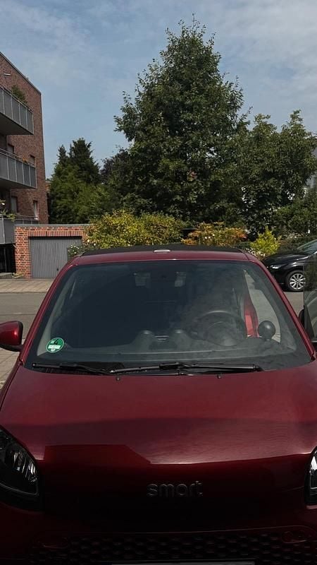 Rot Gebraucht 2020 Smart ForTwo Electric Drive Cabrio | 10.500 € (Guter Preis) - Bild 1/4