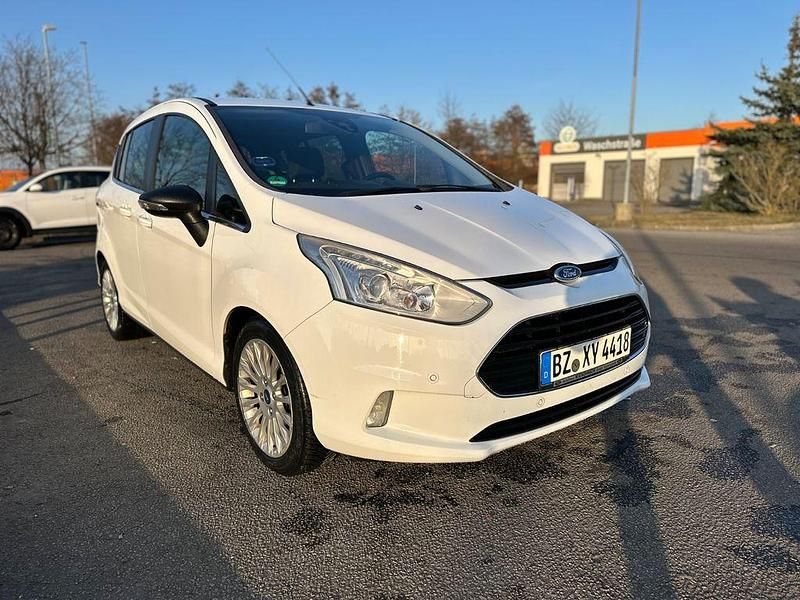 Gebraucht Ford B-MAX 125 PS (91 kW) 2013 Weiß Van / Kleinbus