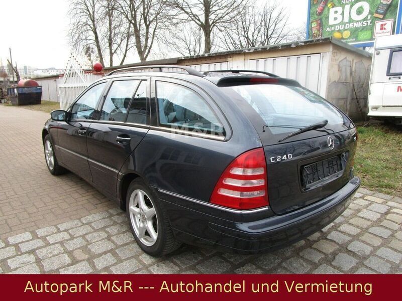 Gebraucht Mercedes C240 Avantgarde 170 PS (125 kW) 2001 Blau Kombi