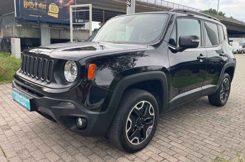 Schwarz Gebraucht 2015 Jeep Renegade Trailhawk SUV | 11.450 € (Fairer Preis) - Bild 1/4