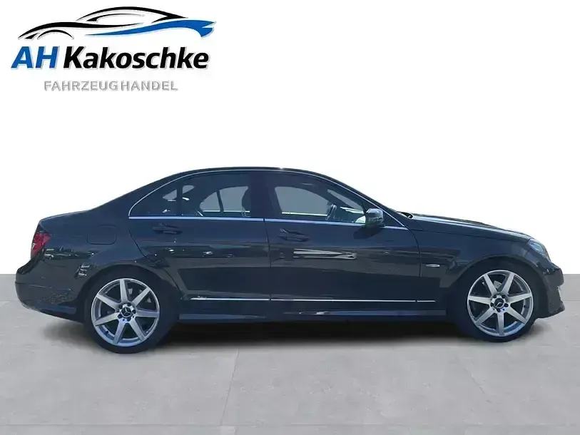 Gebraucht Mercedes C250 AMG 204 PS (150 kW) 2011 Magnetitschwarz  metalliclack Limousine