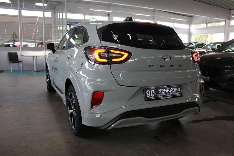 Gebraucht Ford Puma ST-Line 125 PS (91 kW) 2025 Grau SUV