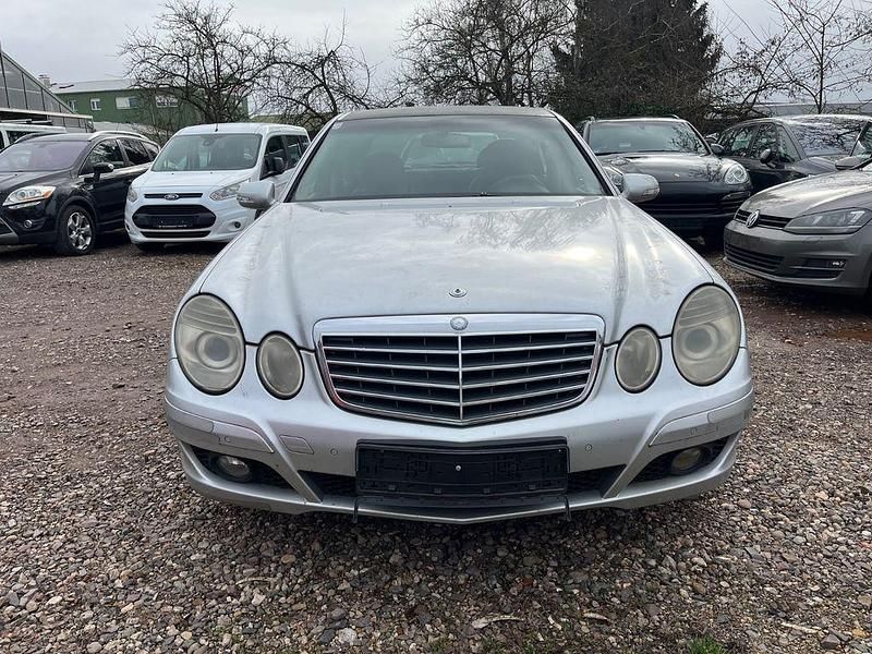 Gebraucht Mercedes E200 136 PS (100 kW) 2007 Limousine