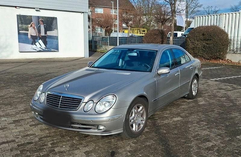 Gebraucht 2005 Mercedes E280 Avantgarde Limousine | 7.950 € (Fairer Preis) - Bild 1/4