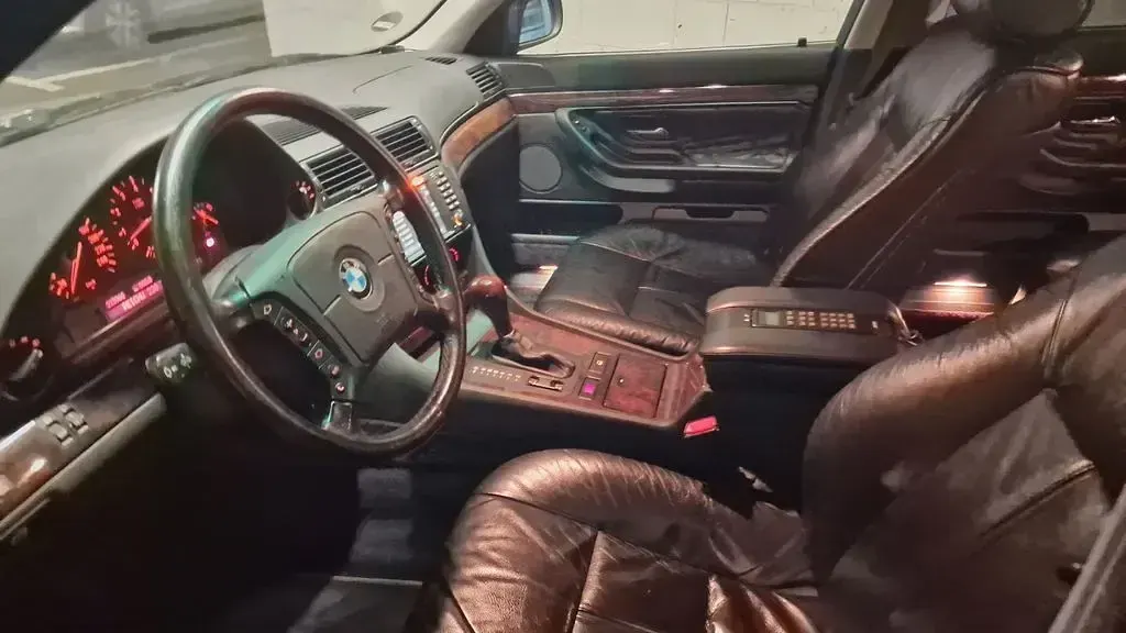 Gebraucht BMW 730 218 PS (160 kW) 1996 Grün Limousine
