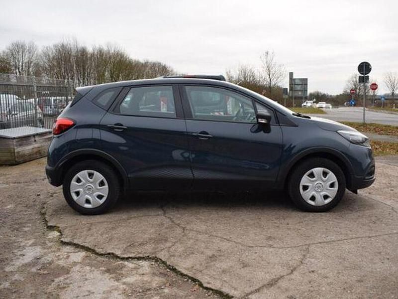 Gebraucht Renault Captur Life 90 PS (66 kW) 2017 Blau SUV