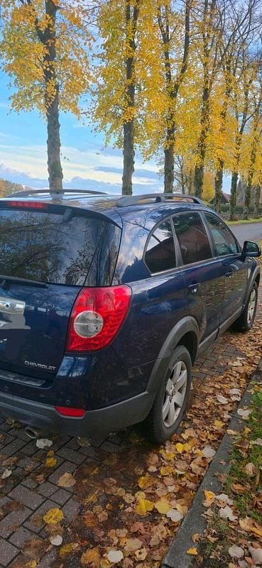 Gebraucht Chevrolet Captiva 136 PS (100 kW) 2010 Blau SUV