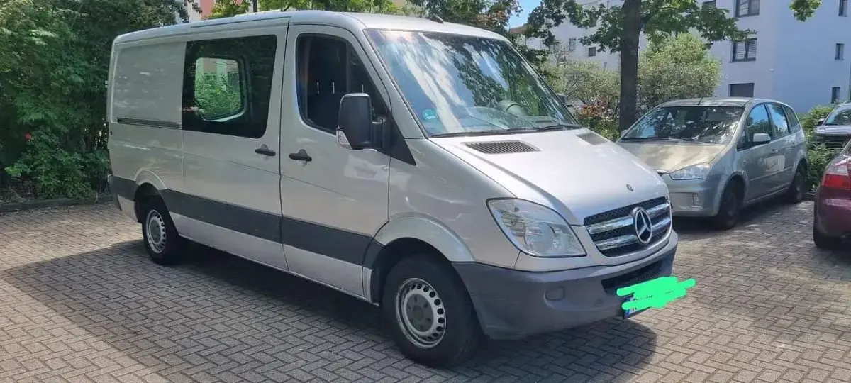 Gebraucht Mercedes Sprinter 129 PS (94 kW) 2009 Van
