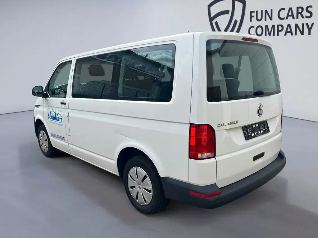 Używany VW Caravelle 150 KM (110 kW) 2023 Biały Van