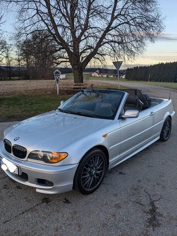 Gebraucht BMW 318 Cabriolet 143 PS (105 kW) 2004 Silber Cabrio