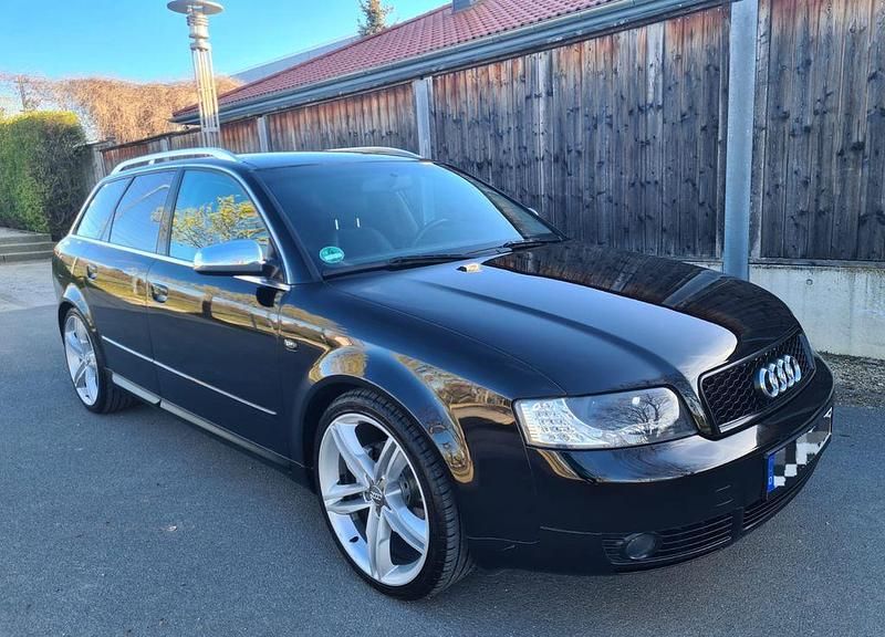 Gebraucht Audi A4 Ambiente 131 PS (96 kW) 2002 Schwarz Kombi