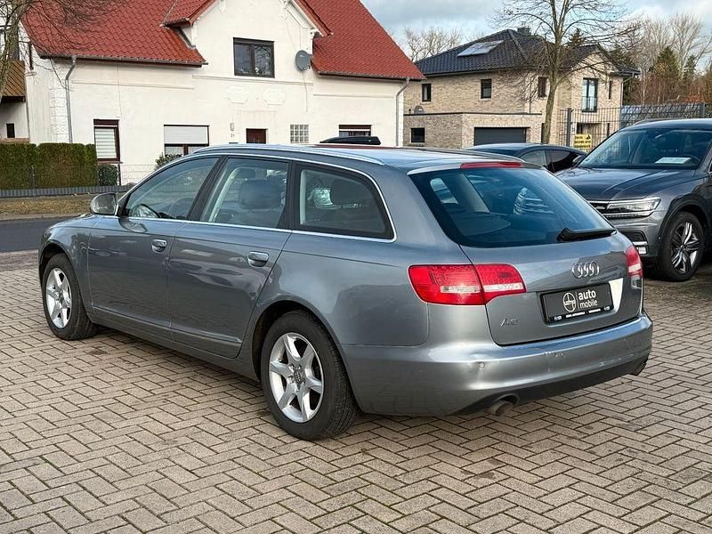 Gebraucht Audi A6 Sport 170 PS (125 kW) 2010 Grau Kombi