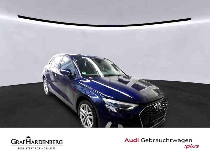 Gebraucht Audi A3 Advanced 110 PS (80 kW) 2023 Blau Limousine