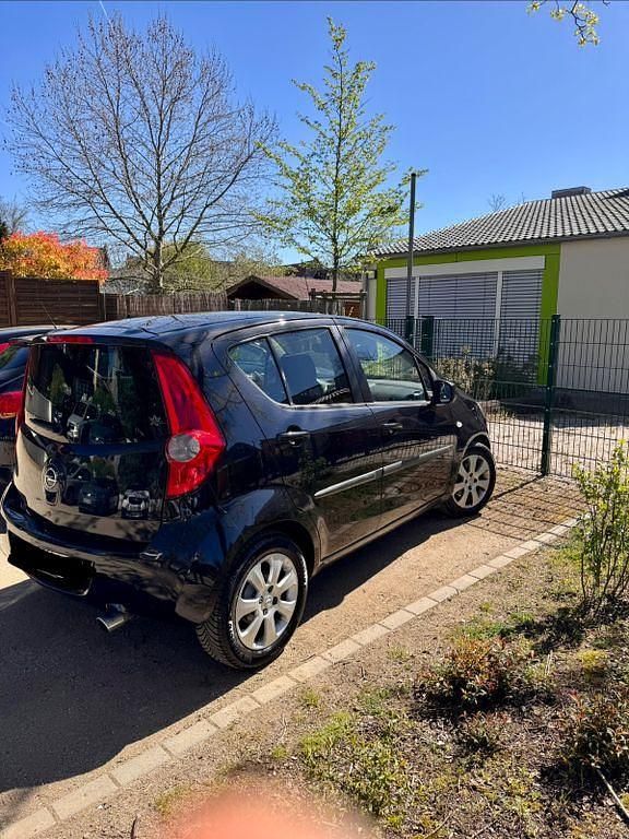 Second-hand Opel Agila 80 CP (58 kW) 2008 Negru Hatchback