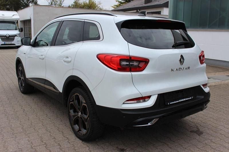 Gebraucht Renault Kadjar Black Edition 140 PS (102 kW) 2022 Weiß SUV