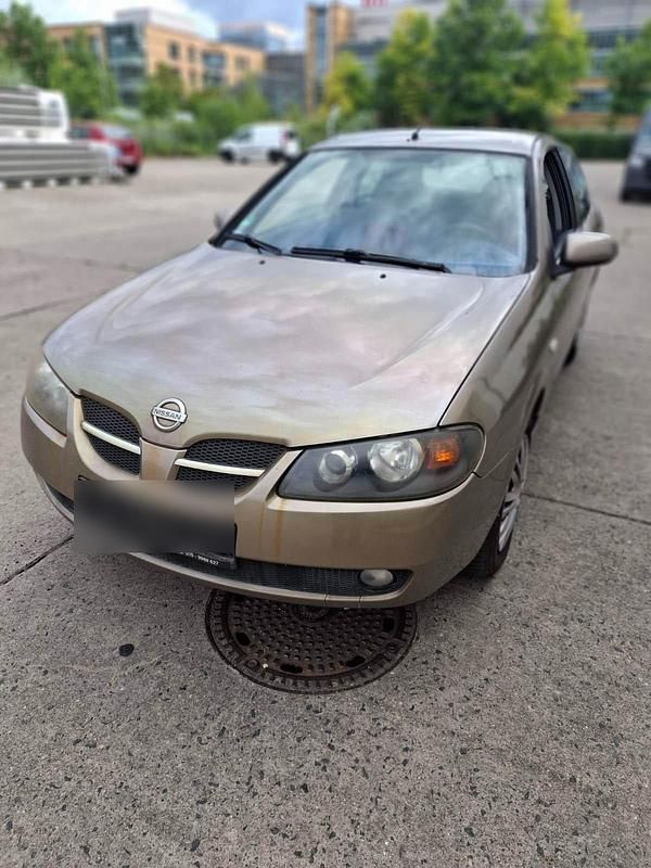 Silber Gebraucht 2006 Nissan Almera Kleinwagen | 1.500 € (Guter Preis) - Bild 1/4