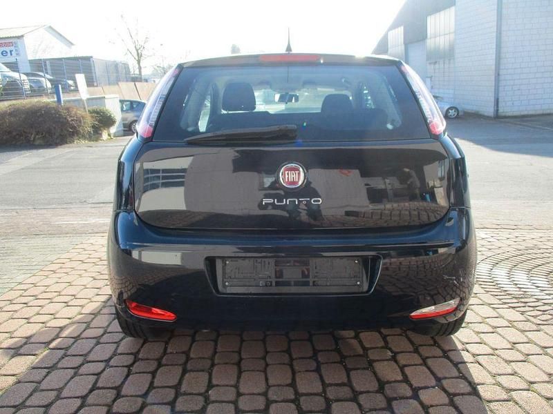 Gebraucht Fiat Punto More 69 PS (50 kW) 2012 Blau Kleinwagen