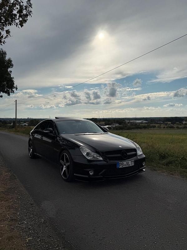 Schwarz Gebraucht 2005 Mercedes CLS55 AMG AMG Limousine | 18.500 € (Guter Preis) - Bild 1/4