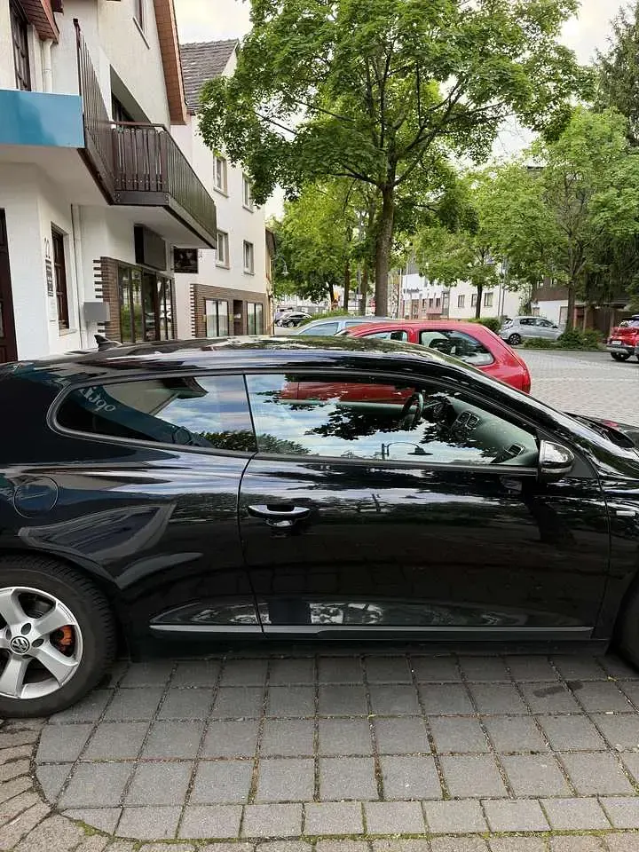 Gebraucht VW Scirocco Life 160 PS (117 kW) 2014 Coupé