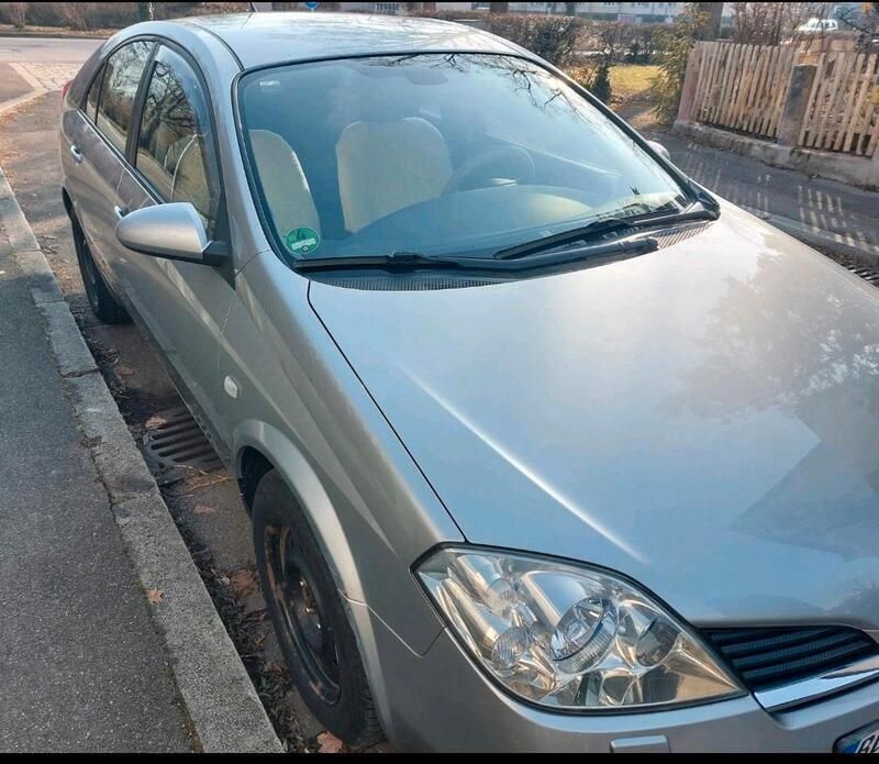 Silber Gebraucht 2002 Nissan Primera Limousine | 4.500 € - Bild 1/4