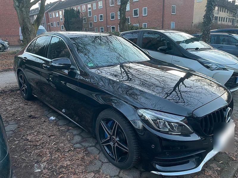 Gebraucht Mercedes C250 211 PS (155 kW) 2018 Schwarz Limousine