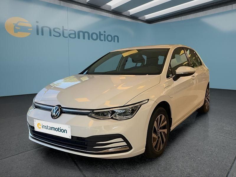 Weiß Gebraucht 2022 VW Golf VIII Kleinwagen | 22.699 € (Fairer Preis) - Bild 1/4