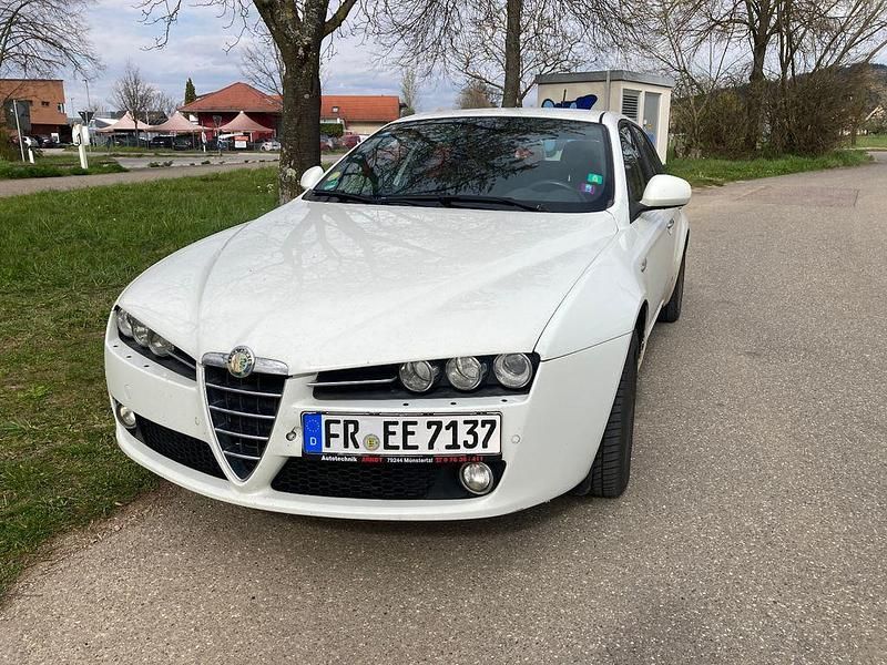 Gebraucht Alfa Romeo 159 170 PS (125 kW) 2010 Weiß Kombi
