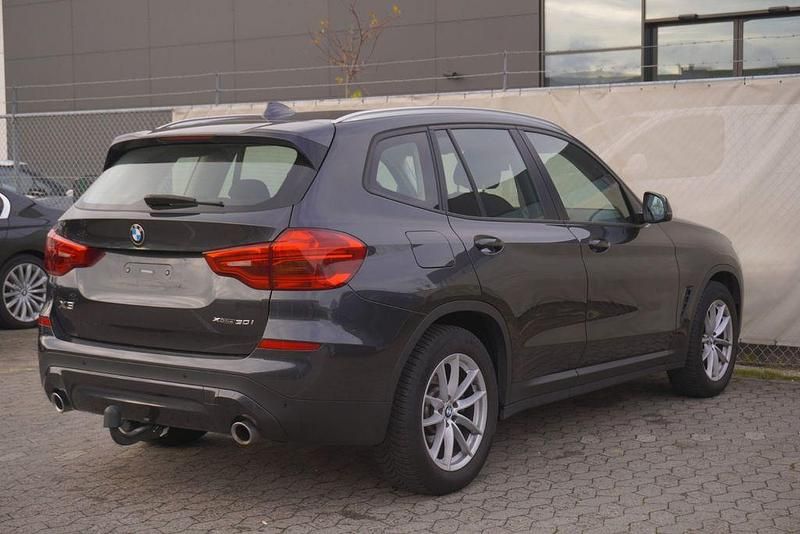 Gebraucht BMW X3 Advantage 252 PS (185 kW) 2018 Grau SUV