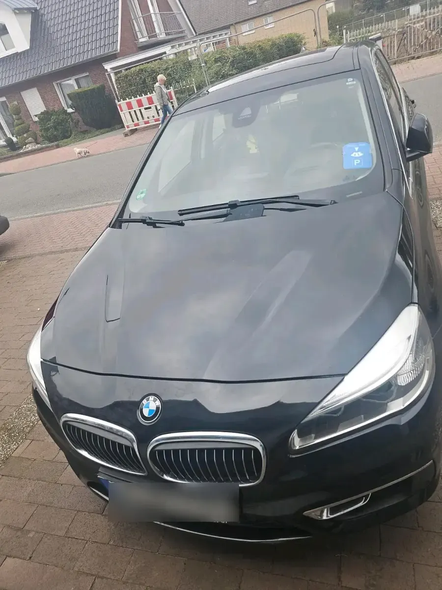 Gebraucht BMW 220 Active Tourer 190 PS (139 kW) 2014 Schwarz Van / Kleinbus