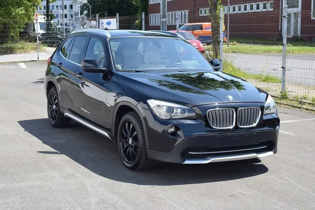 Gebraucht BMW X1 Performance 204 PS (150 kW) 2009 Schwarz SUV