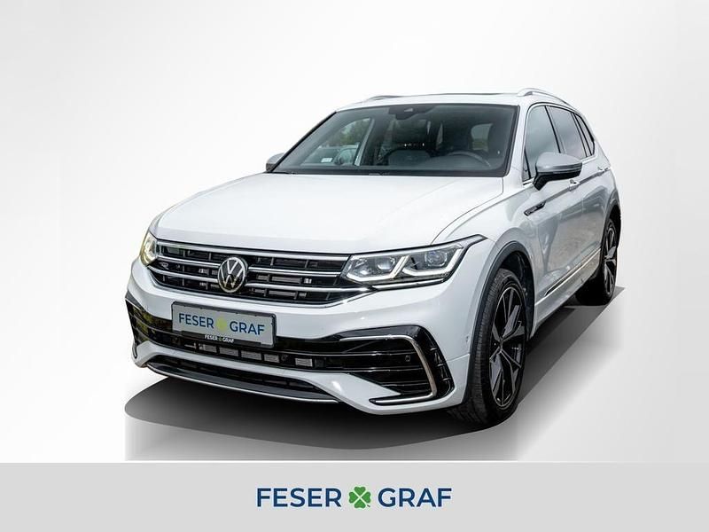 Pure white Gebraucht 2022 VW Tiguan Allspace R-line SUV | 34.990 € (Fairer Preis) - Bild 1/3