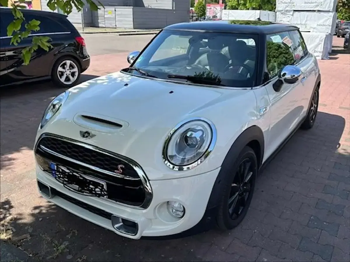 Second-hand Mini Cooper S 192 CP (141 kW) 2016 Alb Hatchback