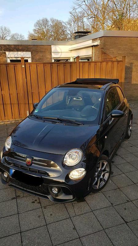 Gebraucht Abarth 595C 145 PS (106 kW) 2019 Schwarz Cabrio
