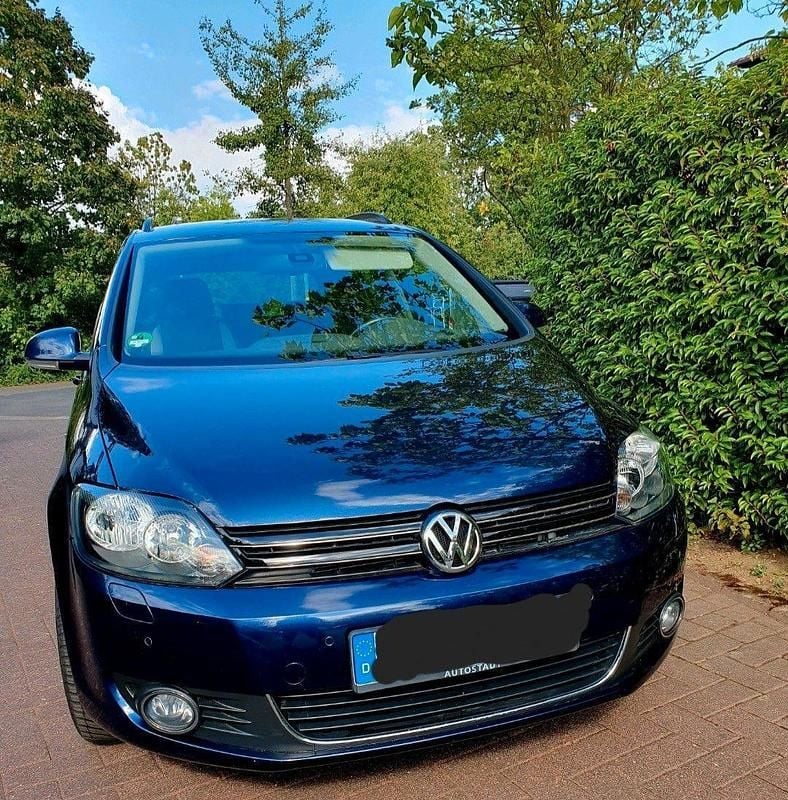 Blau Gebraucht 2013 VW Golf VII Life Kleinwagen | 8.600 € (Guter Preis) - Bild 1/4