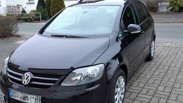 Gebraucht VW Golf Plus United 105 PS (77 kW) 2008 Schwarz metallic Van / Kleinbus