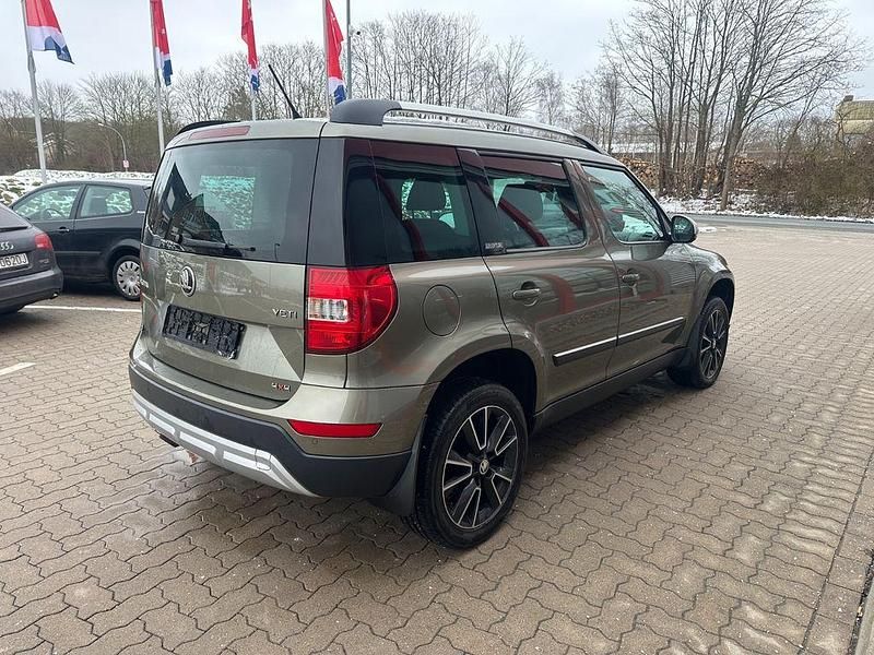 Gebraucht Skoda Yeti Adventure 140 PS (102 kW) 2014 Grün SUV