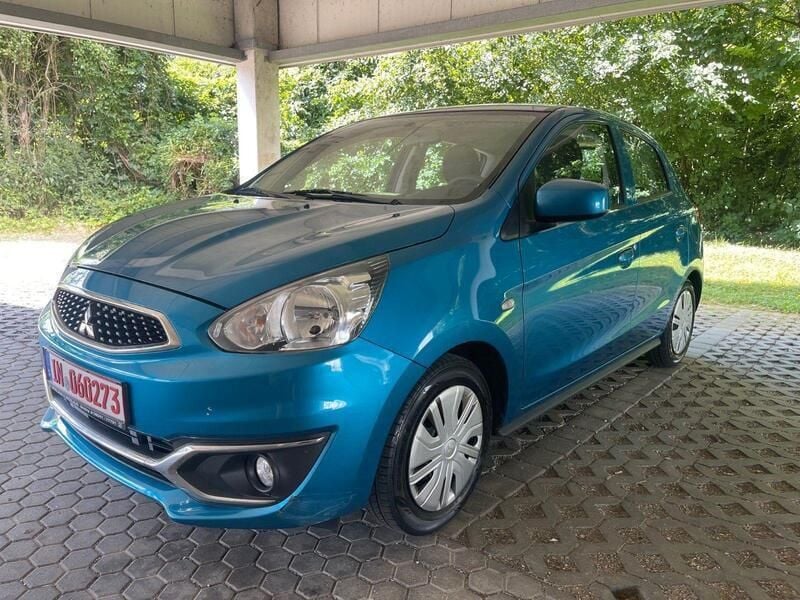 Blau Gebraucht 2018 Mitsubishi Space Star Edition Kleinwagen | 3.900 € (Superpreis) - Bild 1/4