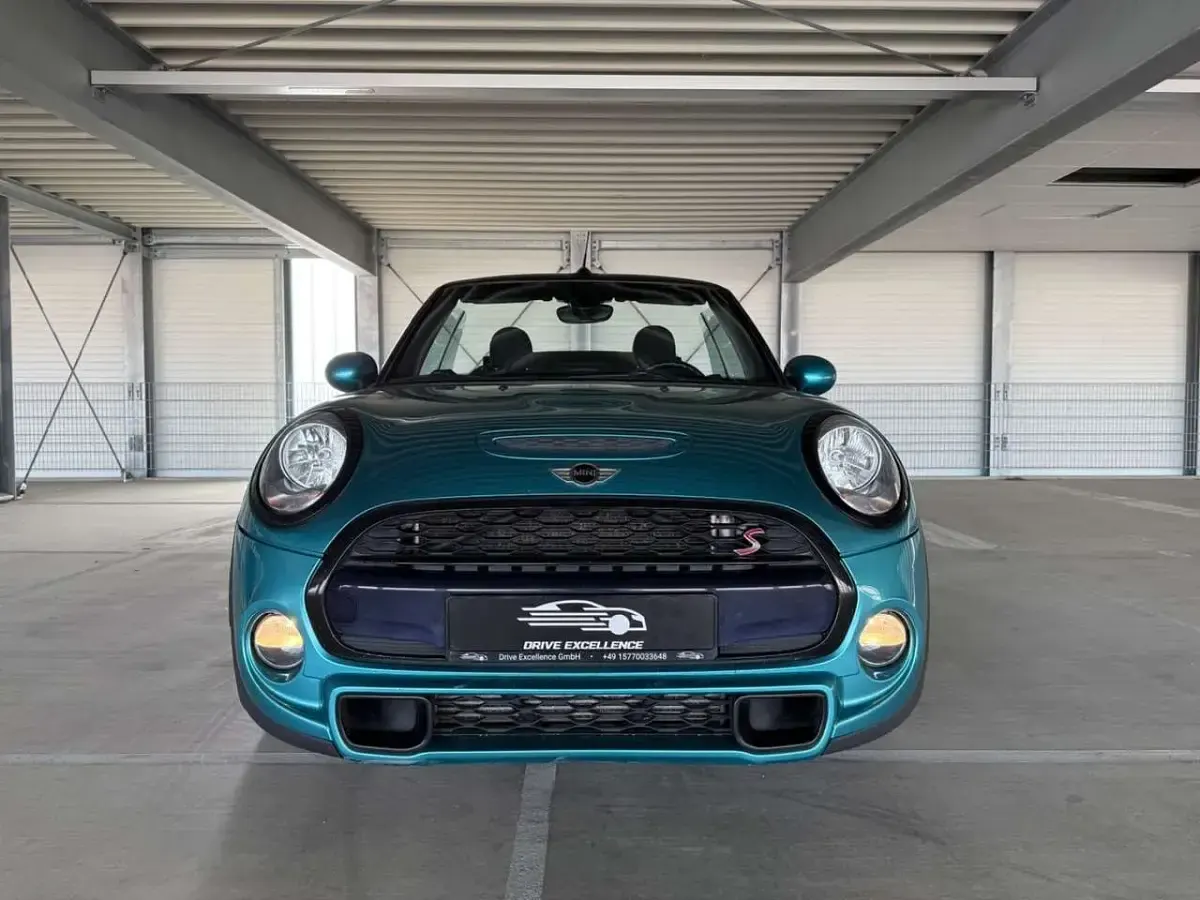 Käytetty Mini Cooper S Cabriolet 192 HP (141 kW) 2017 Vihreä Avoauto