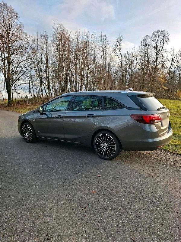 Usata Opel Astra 2021 Grigio Station wagon