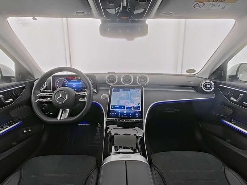 Gebraucht Mercedes C300e Premium 313 PS (230 kW) 2025 Unilack polarweiß Kombi