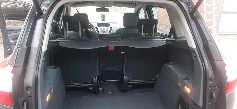 Gebraucht Ford Grand C-Max 140 PS (102 kW) 2011 Van / Kleinbus