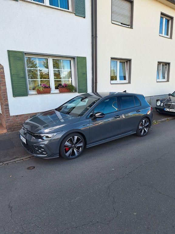 Grau Gebraucht 2021 VW Golf GTD Limousine | 24.500 € (Etwas zu teuer) - Bild 1/2
