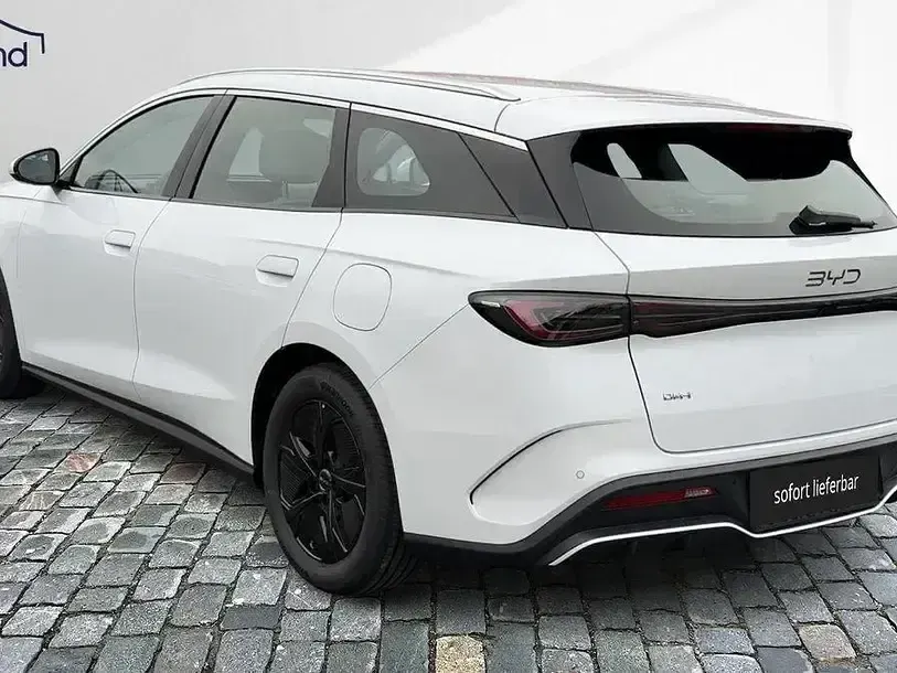 Gebraucht BYD Seal Boost 184 PS (135 kW) 2025 Weiß Limousine
