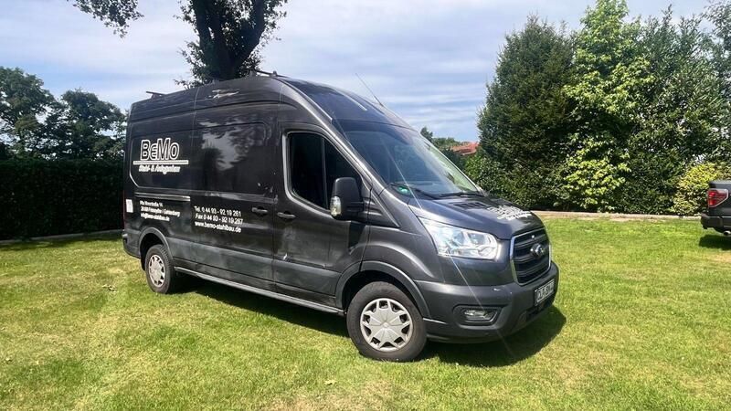 Grau Gebraucht 2019 Ford Transit Trend Van | 18.500 € (Fairer Preis) - Bild 1/4