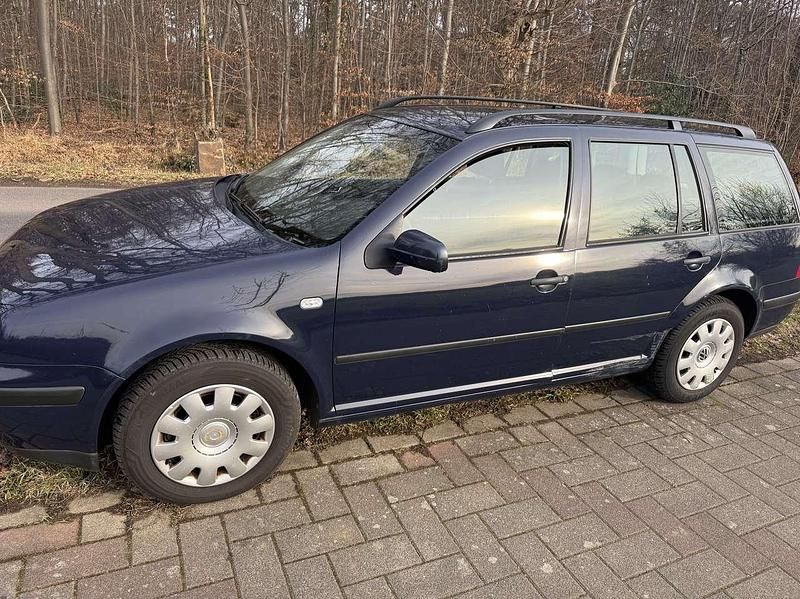 Blau Gebraucht 2004 VW Golf IV Ocean Kombi | 1.650 € (Guter Preis) - Bild 1/4